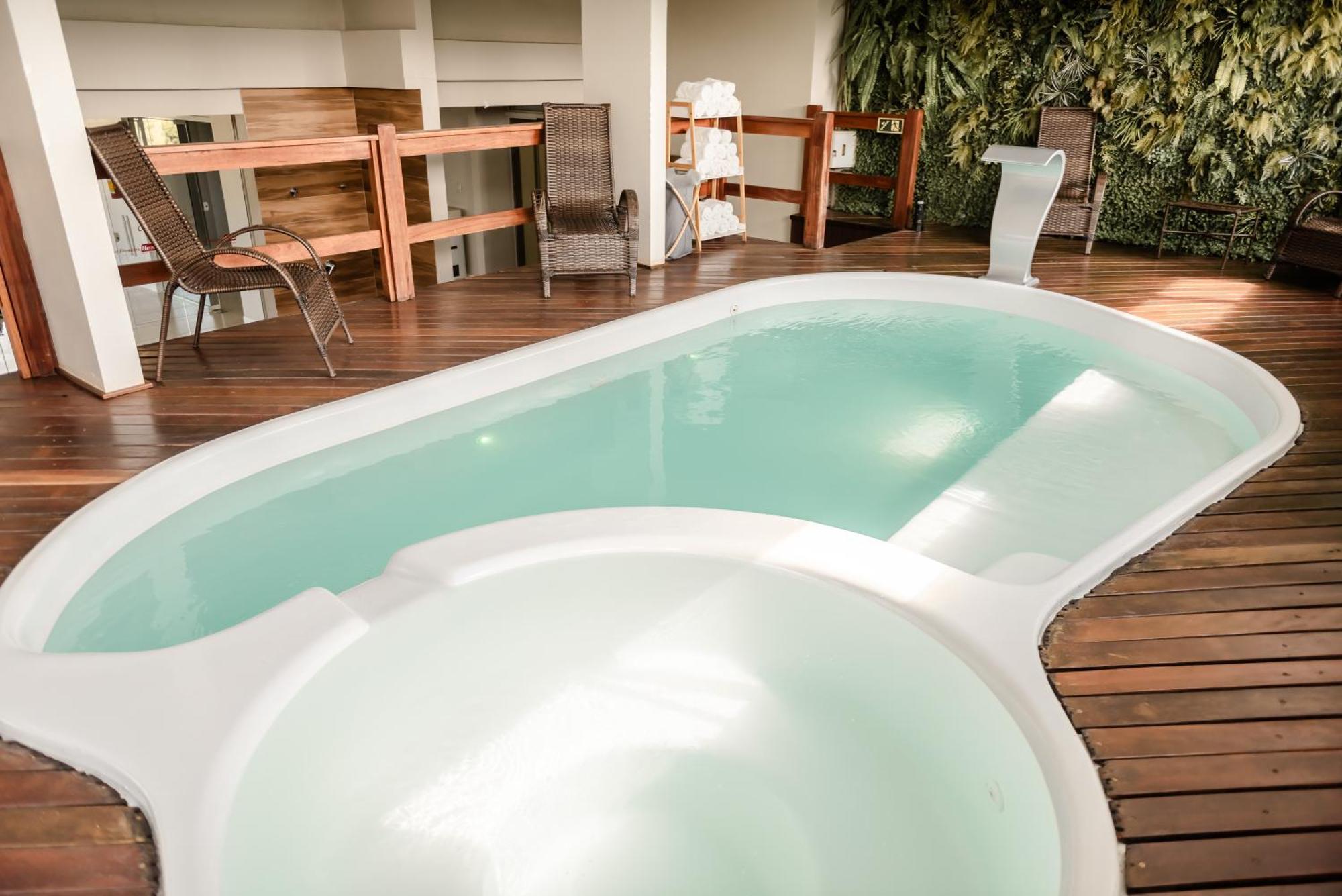 Confort Fronteira Hotel Сантана-ду-Лівраменту Екстер'єр фото
