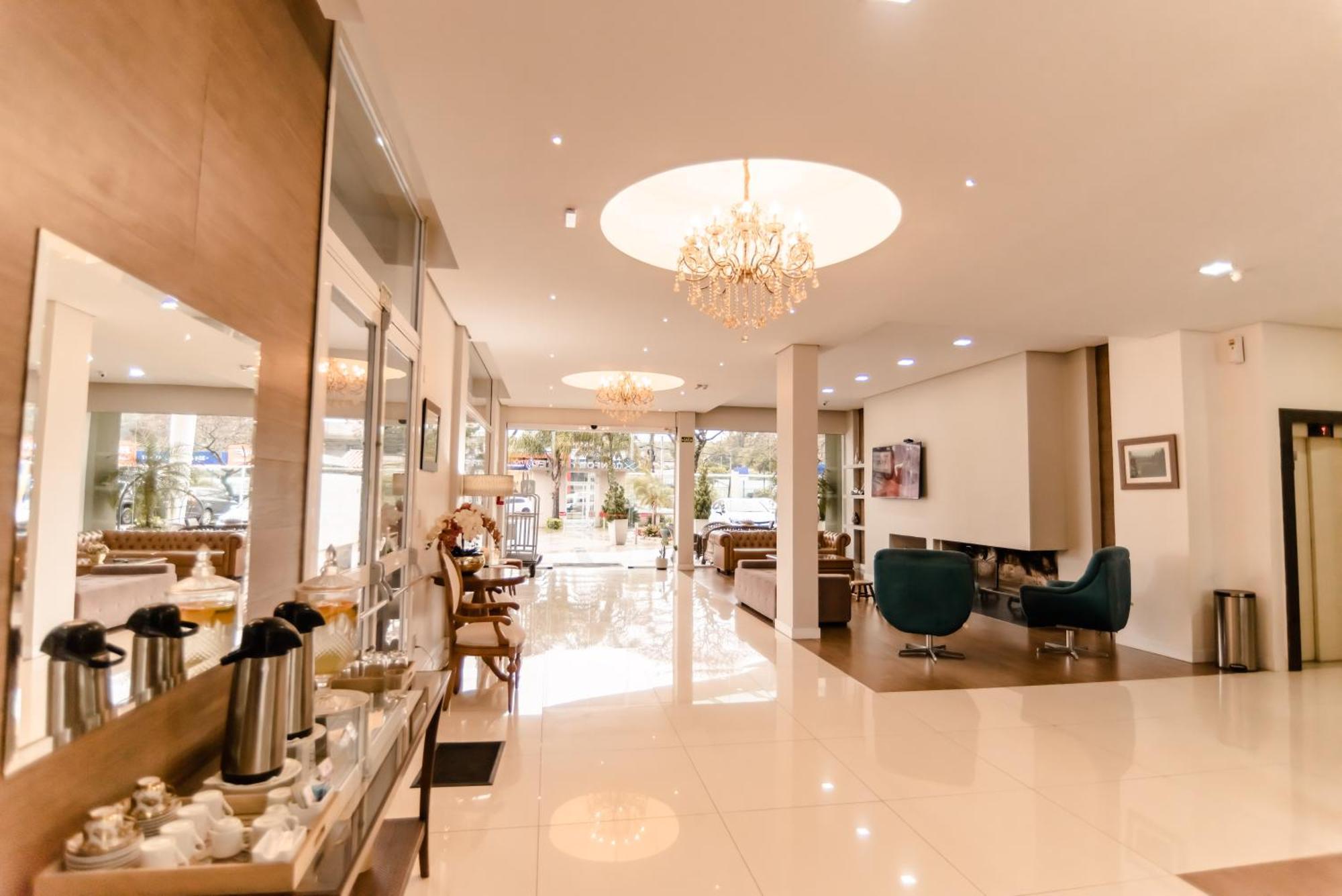 Confort Fronteira Hotel Сантана-ду-Лівраменту Екстер'єр фото