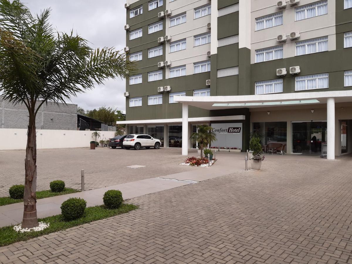 Confort Fronteira Hotel Сантана-ду-Лівраменту Екстер'єр фото